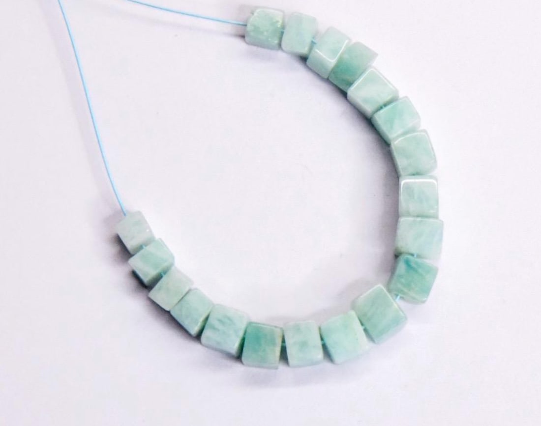 NATURAL AMAZONITE BEADS BOX 3.5 - 5 MM, 19 PCS (1 of 2)