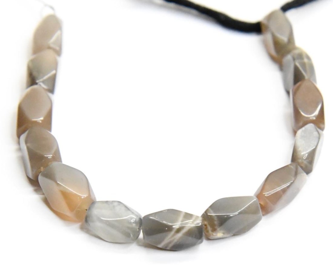 NATURAL GREY MOONSTONE BEADS FACETED CUBE 5X9.5 - 6X11 MM, 5" STRAND (1 of 2)