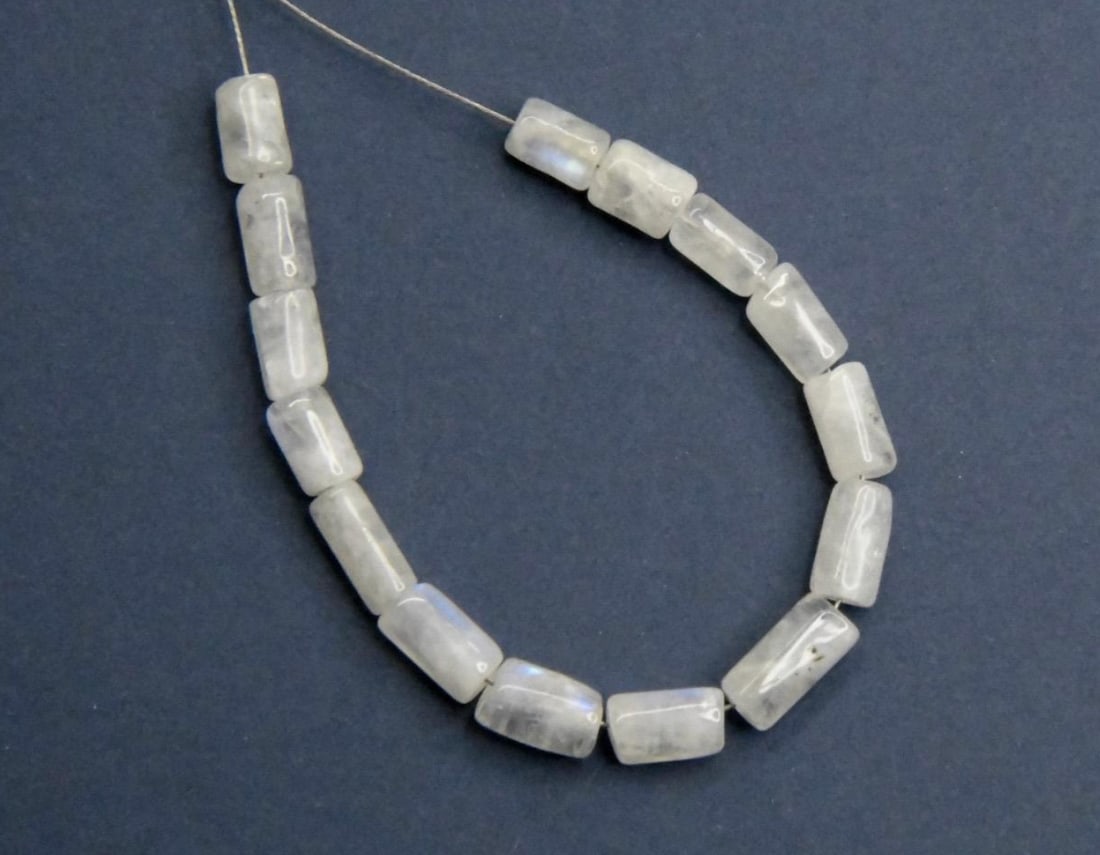 NATURAL RAINBOW MOONSTONE BEADS TUBE 4X6 - 4X9 MM, 15 PCS (1 of 1)