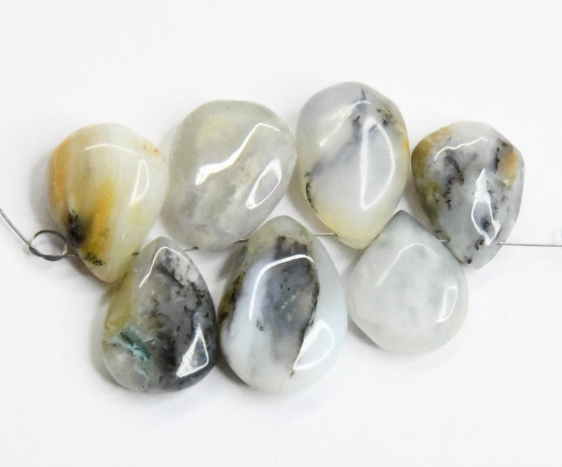 NATURAL PERUVIAN OPAL BEADS PEAR 10X14 - 12X17 MM, 7 PCS (1 of 1)