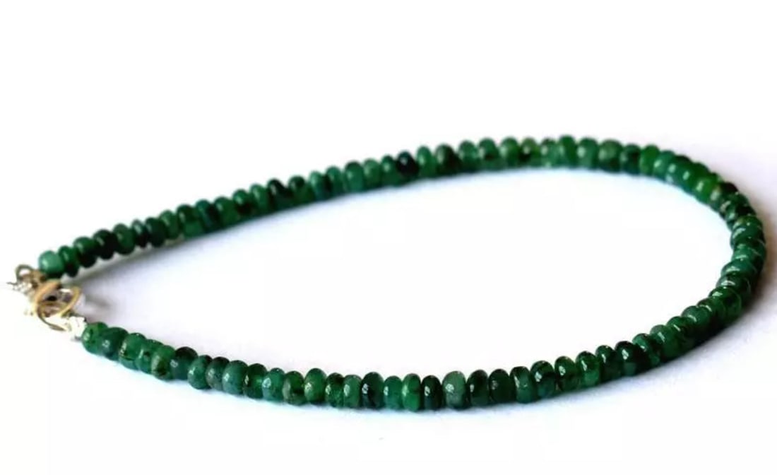 7" BRACELET NATURAL EMERALD BEADS RONDELLE SOLID 925 SILVER: These are natural, earth mined and hand crafted with precision. Stone: Emerald, Stone Shape: Rondelle, Stone Size: 3.5 - 4mm, Width - 2 - 3mm, Length: 7", Weight: approx. 21 carats. The photographs ar