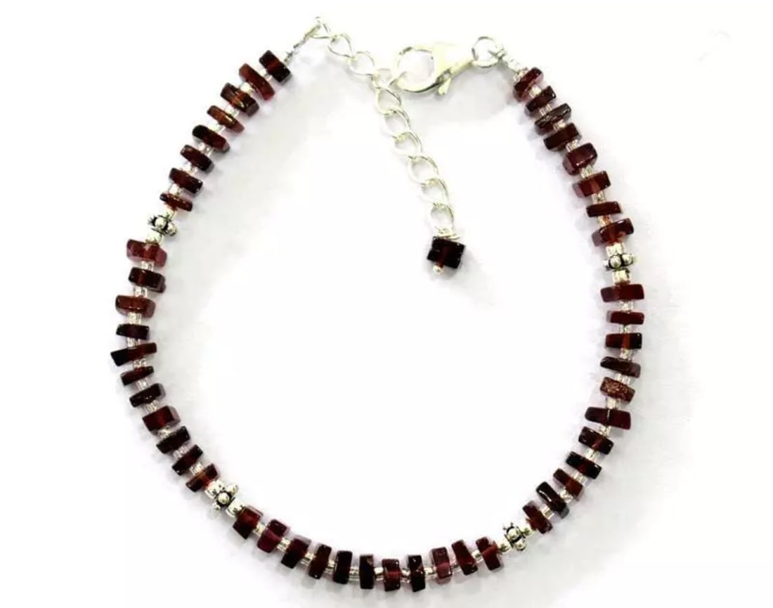 6.5 - 7.5" SOLID 925 SILVER BRACELET - NATURAL GARNET BEADS FLAT SQUARE: These are natural, earth mined and hand crafted with precision. Stone: Garnet, Stone Shape: Flat Square, Stone Size: 4 mm, Width - 1 - 2 mm, Length: 6.5 - 7.5", Weight: approx. 29 carats. The photogra