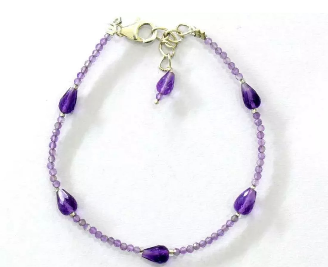 6.5 - 7.5" SOLID 925 SILVER BRACELET - NATURAL AMETHYST BEADS BRIOLETTE: These are natural, earth mined and hand crafted with precision. Stone: Amethyst, Stone Shape: Faceted Round/Briolette, Stone Size: 2 mm/4x7 - 5x7 mm, Length: 6.5 - 7.5", Weight: approx. 12 carats. The
