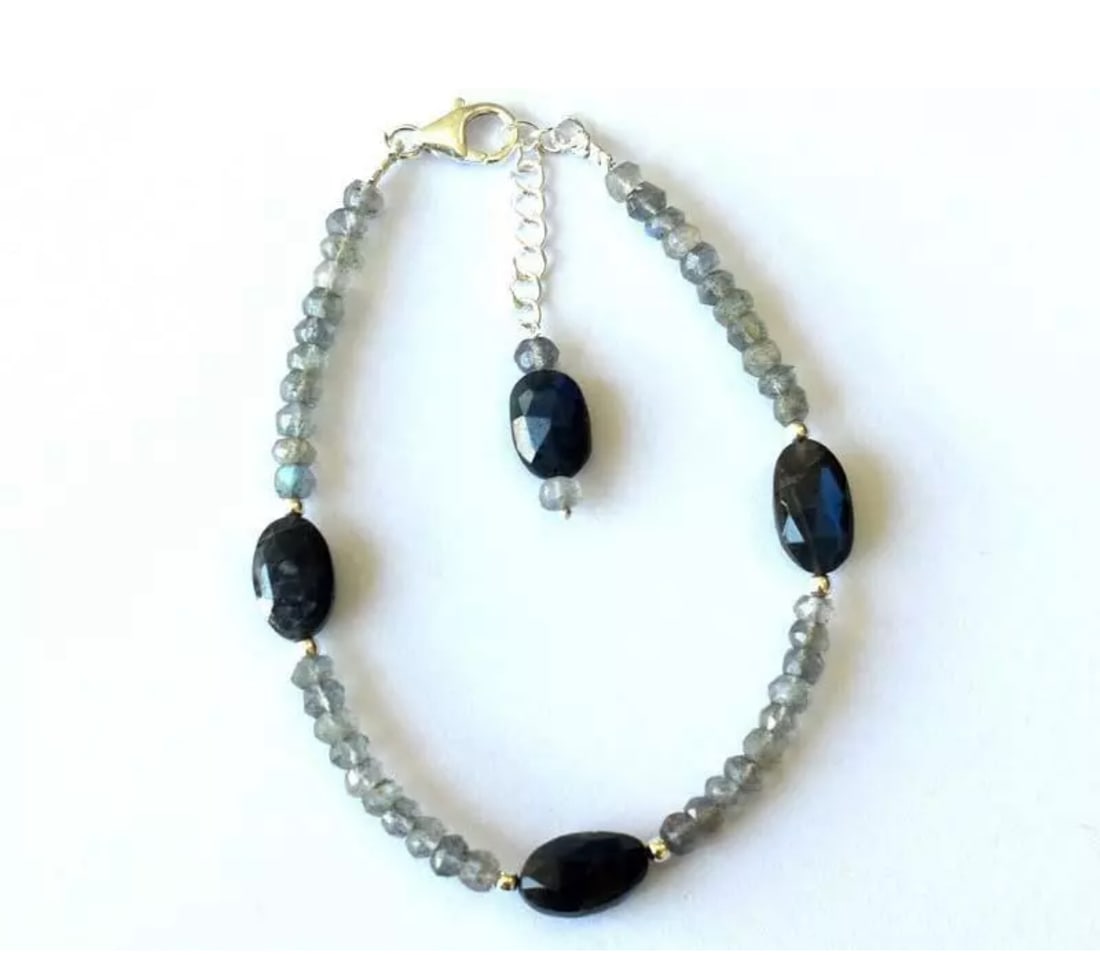 7 - 8" BRACELET NATURAL LABRADORITE BEADS SOLID 925 STERLING SILVER: These are natural, earth mined and hand crafted with precision. Stone: Labradorite, Stone Shape: Faceted Rondelle/Oval, Stone Size: 4mm/7x11 - 7x12mm, Width - 1.5 - 6mm, Length: 7 - 8", Weight: approx