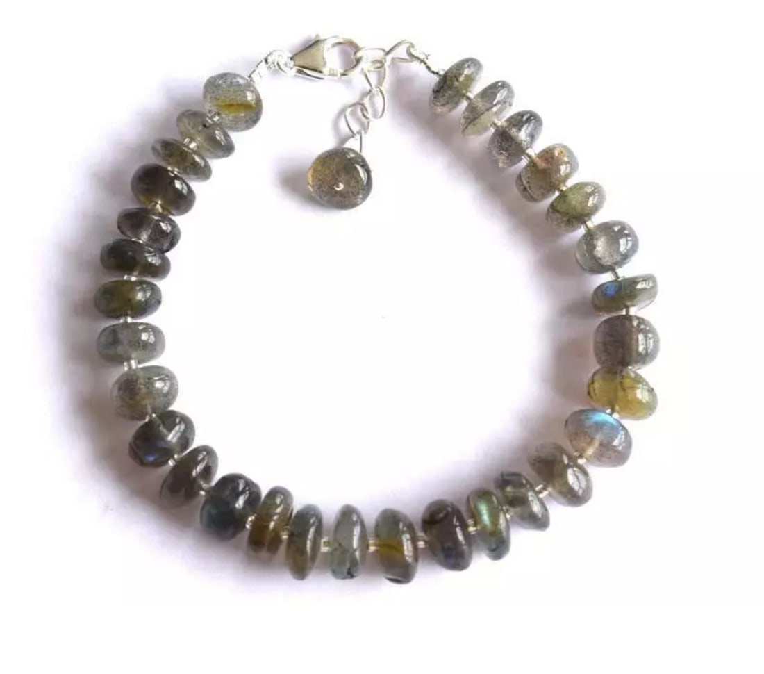 7 - 8" BRACELET NATURAL LABRADORITE BEADS RONDELLE SOLID 925 SILVER: These are natural, earth mined and hand crafted with precision. Stone: Labradorite, Stone Shape: Rondelle, Stone Size: 8 - 9 mm, Width - 3.5 - 6 mm, Length: 7 - 8", Weight: approx. 87 carats. The phot