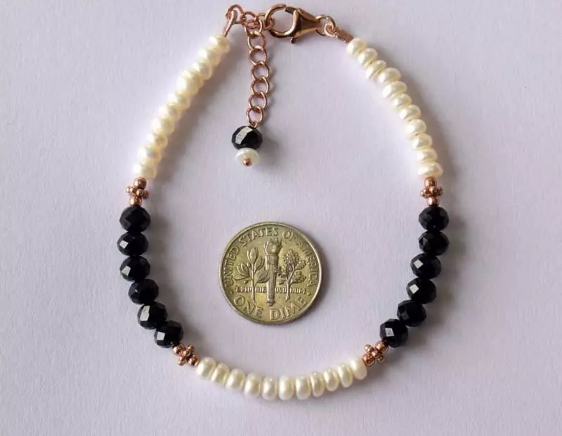 7 - 8" BRACELET PEARL AND BLACK SPINEL BEADS ROSE GOLD SOLID 925 SILVER: These are natural, earth mined and hand crafted with precision. Stone: Multi Gemstone, Stone Shape: Rondelle, Stone Size: 4 - 5mm, Width - 2 - 4mm, Length: 7 - 8", Weight: approx. 33 carats. The photo