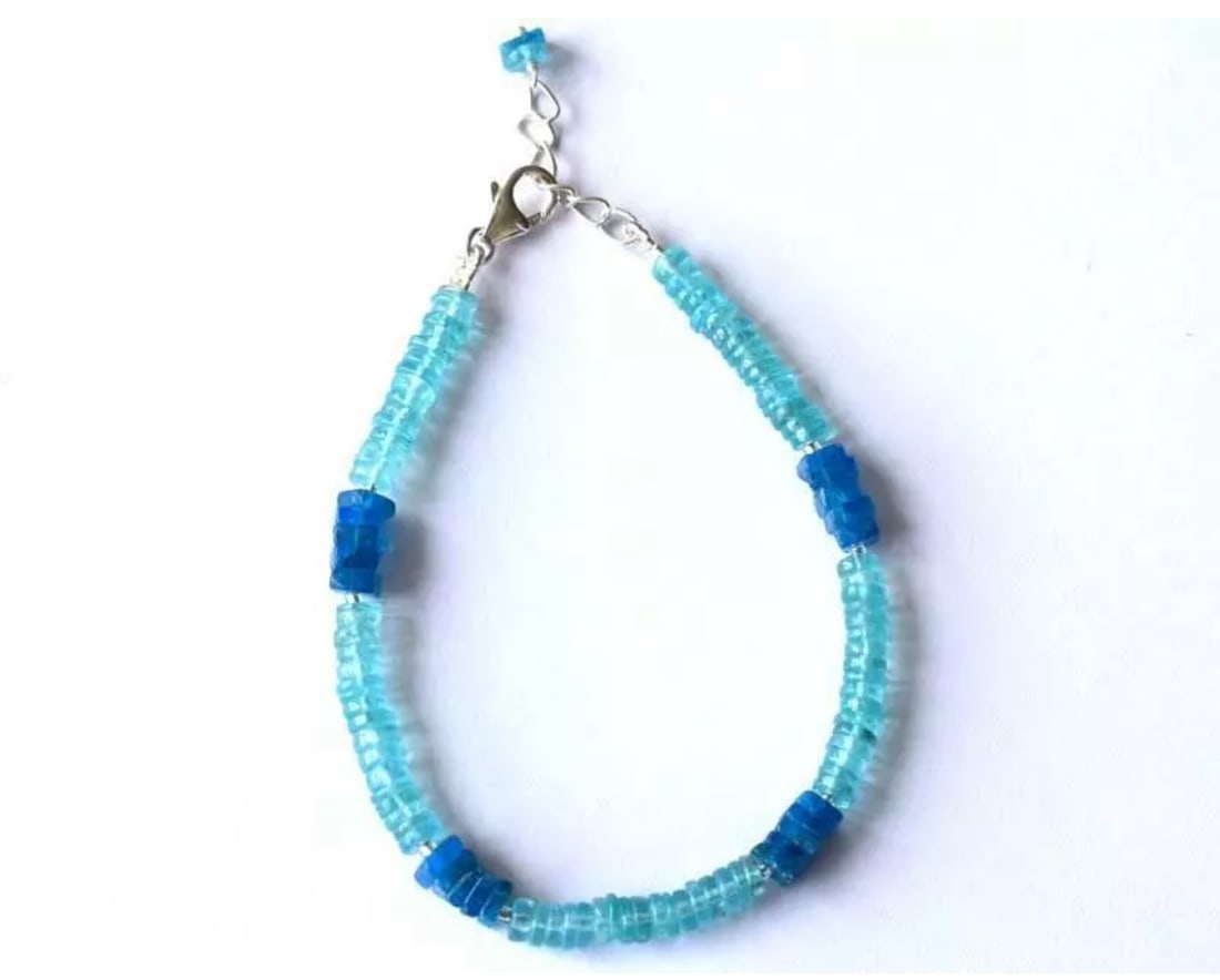 7 - 8" BRACELET NATURAL APATITE BEADS TYRE SOLID 925 STERLING SILVER: These are natural, earth mined and hand crafted with precision. Stone: Apatite, Stone Shape: Tyre/Flat Square, Stone Size: 4.5mm, Width - 1 - 2mm, Length: 7 - 8", Weight: approx. 42.70 carats. The pho