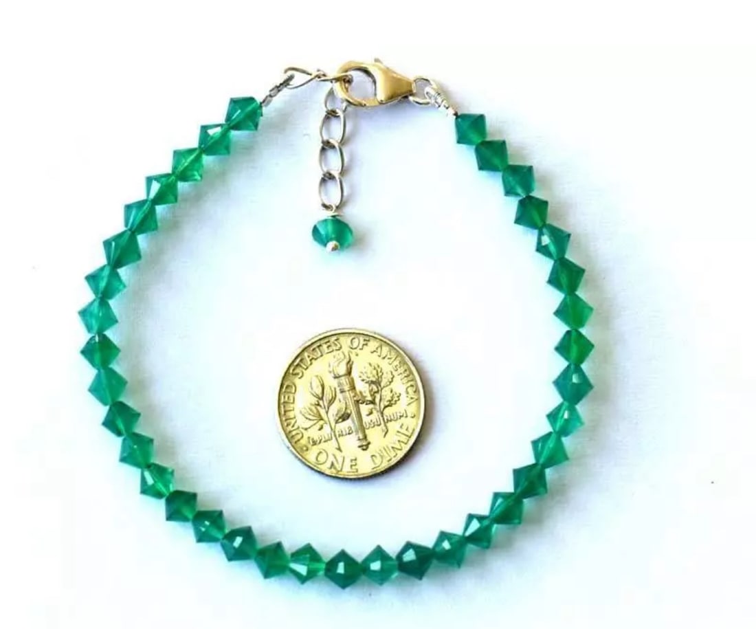 6.5 - 7.5" BRACELET NATURAL GREEN ONYX BEADS FANCY SOLID 925 SILVER: These are natural, earth mined and hand crafted with precision. Stone: Onyx, Stone Shape: Fancy, Stone Size: 4.5mm, Width - 3.5 - 4mm, Length: 6.5 - 7.5", Weight: approx. 21 carats. The photographs ar