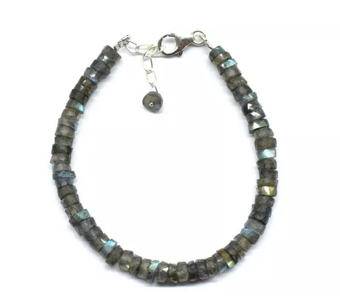6.5 - 7.5" BRACELET NATURAL LABRADORITE BEADS TYRE SOLID 925 SILVER: These are natural, earth mined and hand crafted with precision. Stone: Labradorite, Stone Shape: Faceted Tyre, Stone Size: 5mm, Width - 1.5 - 2.5mm, Length: 6.5 - 7.5", Weight: approx. 39 carats. The