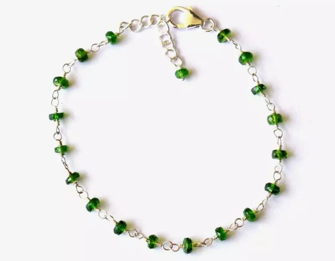 6.5 - 7.5" BRACELET NATURAL CHROME DIOPSIDE BEADS SOLID 925 SILVER: These are natural, earth mined and hand crafted with precision. Stone: Chrome Diopside, Stone Shape: Faceted Rondelle, Stone Size: 3.5 - 4mm, Width - 1.5 - 2mm, Length: 6.5 - 7.5", Weight: approx. 13