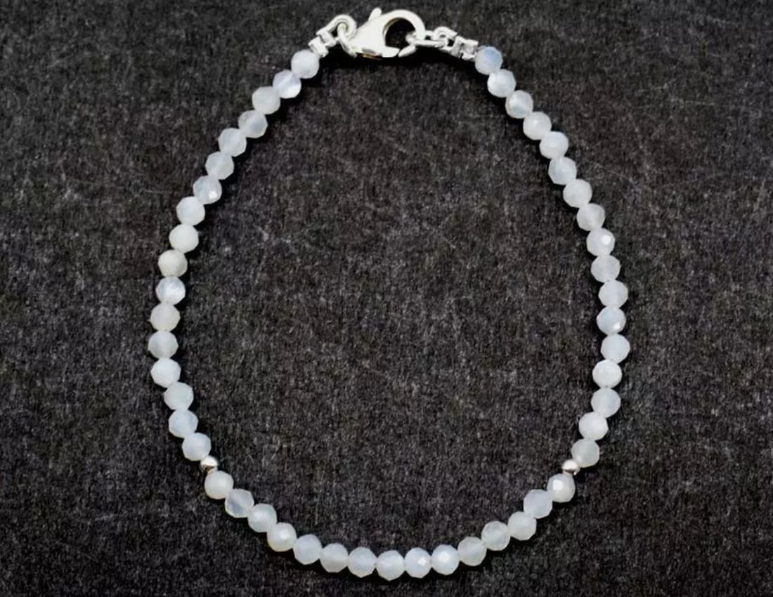 7" SOLID 925 STERLING SILVER BRACELET NATURAL WHITE MOONSTONE BEADS ROUND: These are natural, earth mined and hand crafted with precision. Stone: White Moonstone, Shape: Faceted Round, Size: 3mm, Length: 7", Weight: approx. 14.50 carats. The photographs are enlarged to show