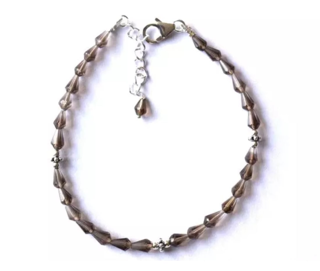 6.5 - 8" SOLID 925 SILVER BRACELET NATURAL SMOKY QUARTZ BEADS FANCY: These are natural, earth mined and hand crafted with precision. Stone: Smoky Quartz, Stone Shape: Faceted Fancy Briolette, Stone Size: 3.5x4.5 - 3.5x5 mm, Length: 6.5 - 8", Weight: approx. 18 carats.