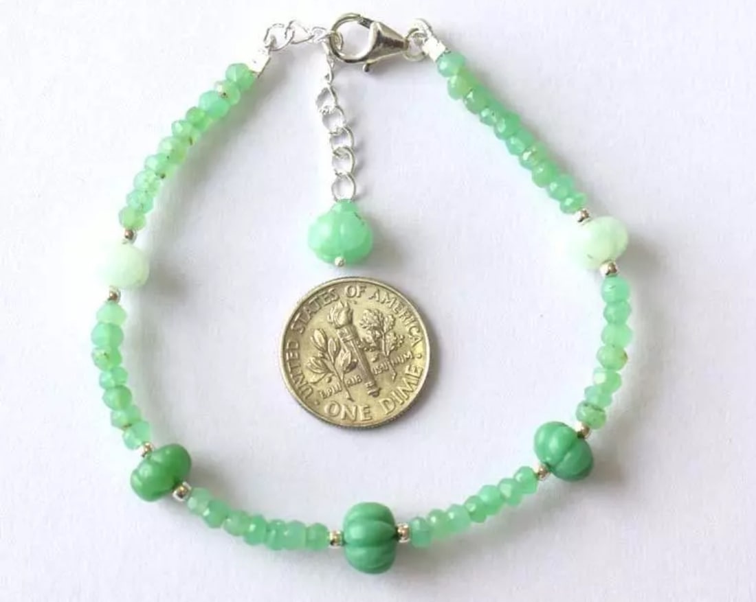 7 - 8" SOLID 925 SILVER BRACELET NATURAL CHRYSOPRASE BEADS RONDELLE: These are natural, earth mined and hand crafted with precision. Stone: Chrysoprase, Stone Shape: Faceted/Carved Rondelle, Stone Size: 3.5 - 8.5 mm, Width: 2 - 6.5 mm, Length:7 - 8", Weight: approx. 30