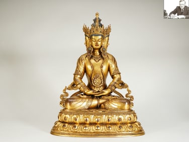 Gilded bronze statue of Guanyin