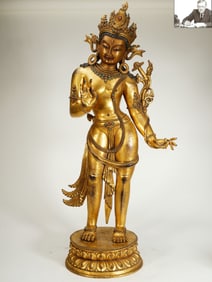 Gilded bronze statue of Guanyin