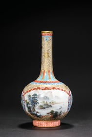 A Qianlong-era gilt-painted gallbladder vase with a window