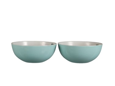A pair of turquoise green underglaze red and famille rose lychee pattern cups