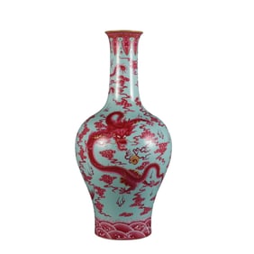 A turquoise green ground rouge red dragon and phoenix auspicious appreciation vase
