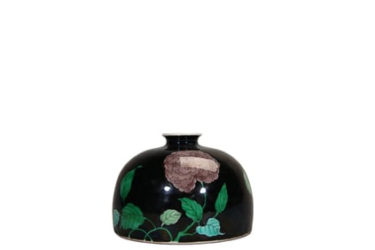 Black ground tri-color hydrangea flower Taibai vase