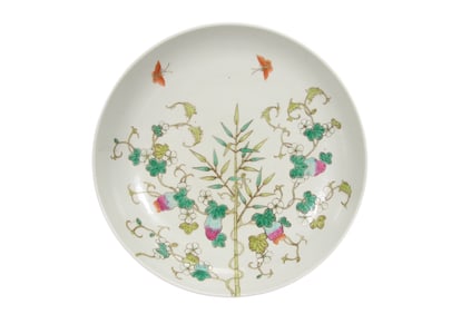 Pastel-glazed plate with melon pattern