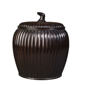 Rosewood tea can