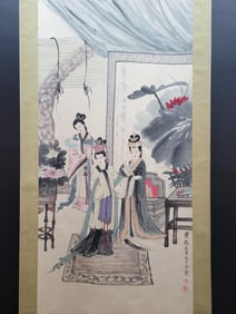 Fine hanging scroll of a lady on paper