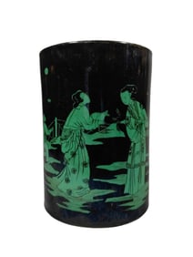 Black background and blue figure pen holder