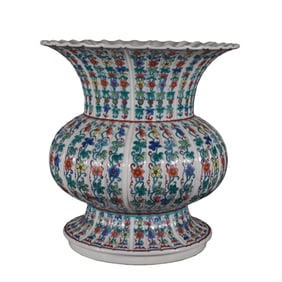 Doucai Lotus Flower Pattern Vase