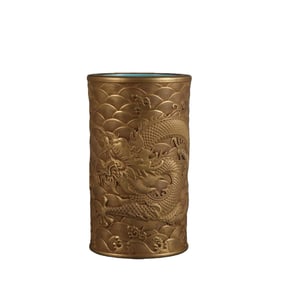 Gilded and carved pen holder with sea and cloud dragon pattern