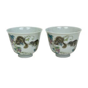 Famille Rose Squirrel, Grape and Peony Pattern Cup