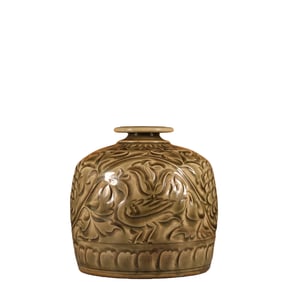 Yaozhou kiln carved peony and phoenix pattern doll-shaped bottle
