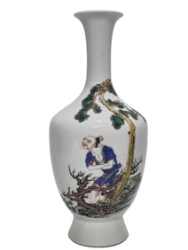 Pastel figure story bottle