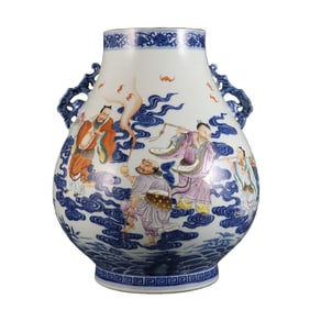 Blue and white porcelain vase with famille rose enamels depicting the Eight Immortals crossing the