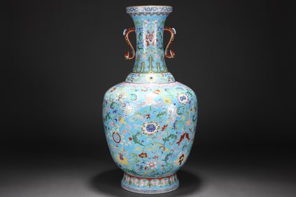 Famille Rose Floral Pattern Vase