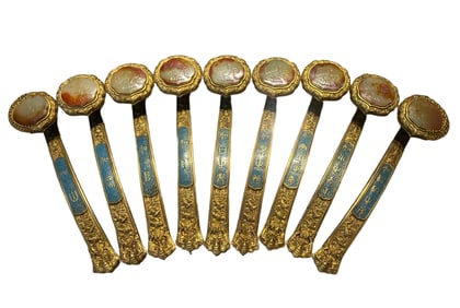 Cloisonné enamel and jade inlay“"May Heaven protect you and grant you nine good fortunes"