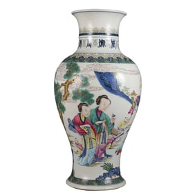 Blue and white porcelain vase with polychrome decoration featuring four consorts and sixteen