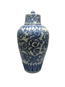 Blue and white porcelain plum vase with a lid and floral scroll design