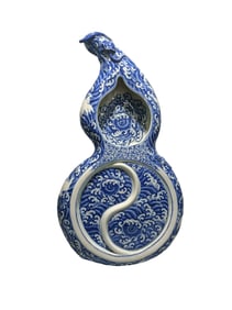 Blue and white porcelain inkstone with sea monster and wave pattern, gourd, octagonal design.