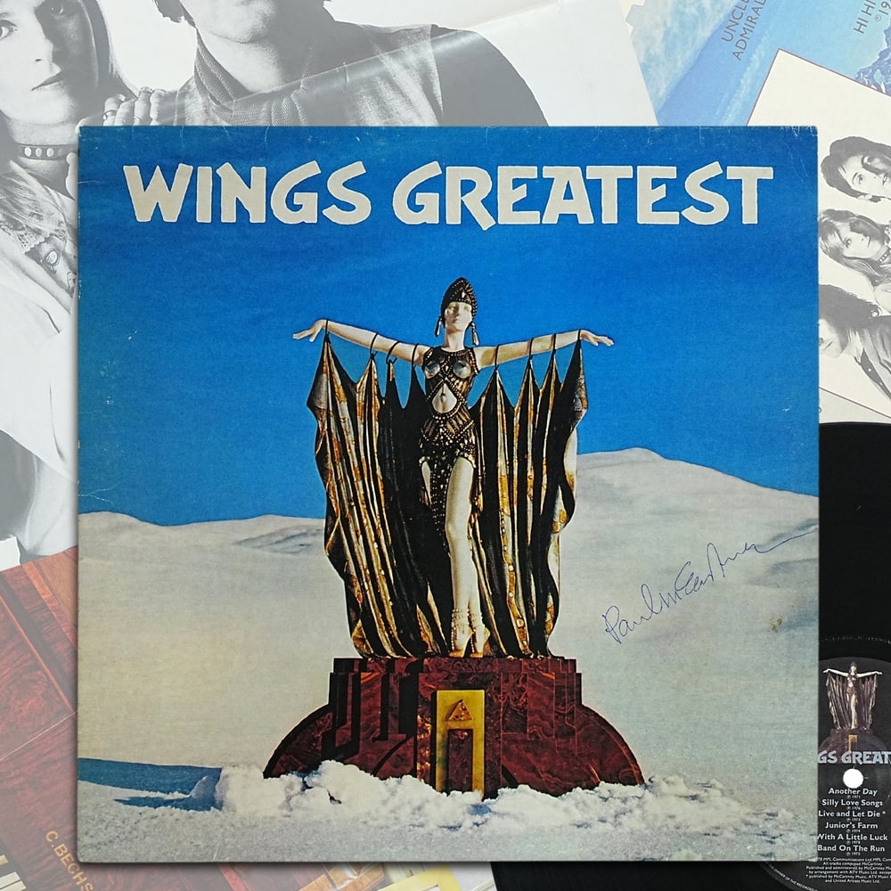 PAUL MCCARTNEY SIGNED "WINGS GREATEST" UK LP (1 of 9)