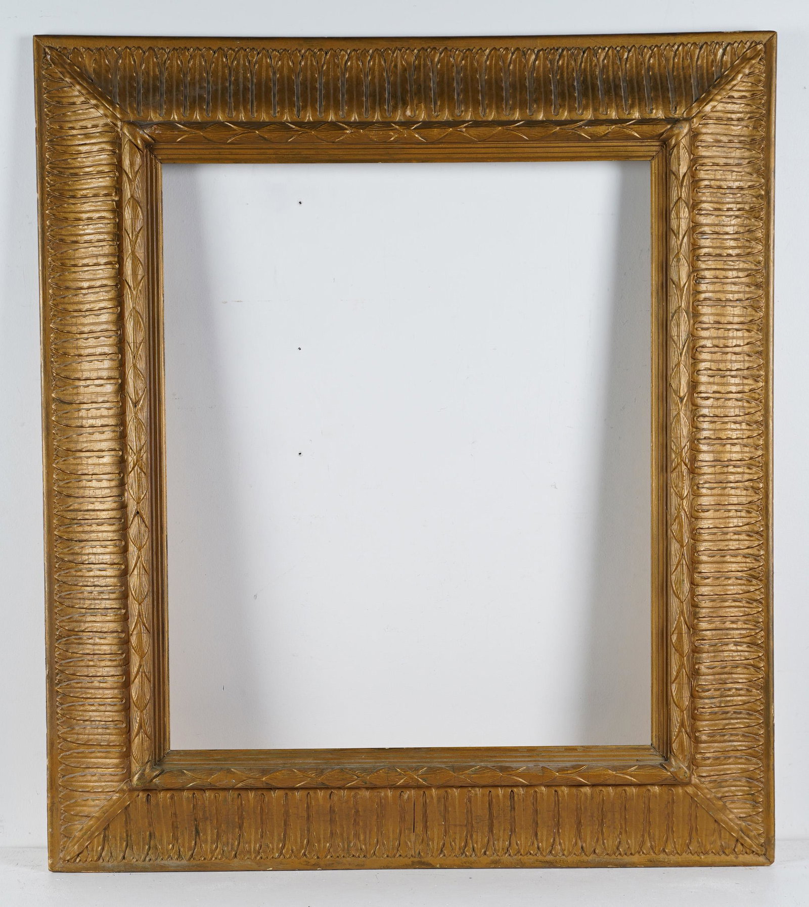Rare Large Stanford White Style Newcomb Macklin Frame (1 of 2)