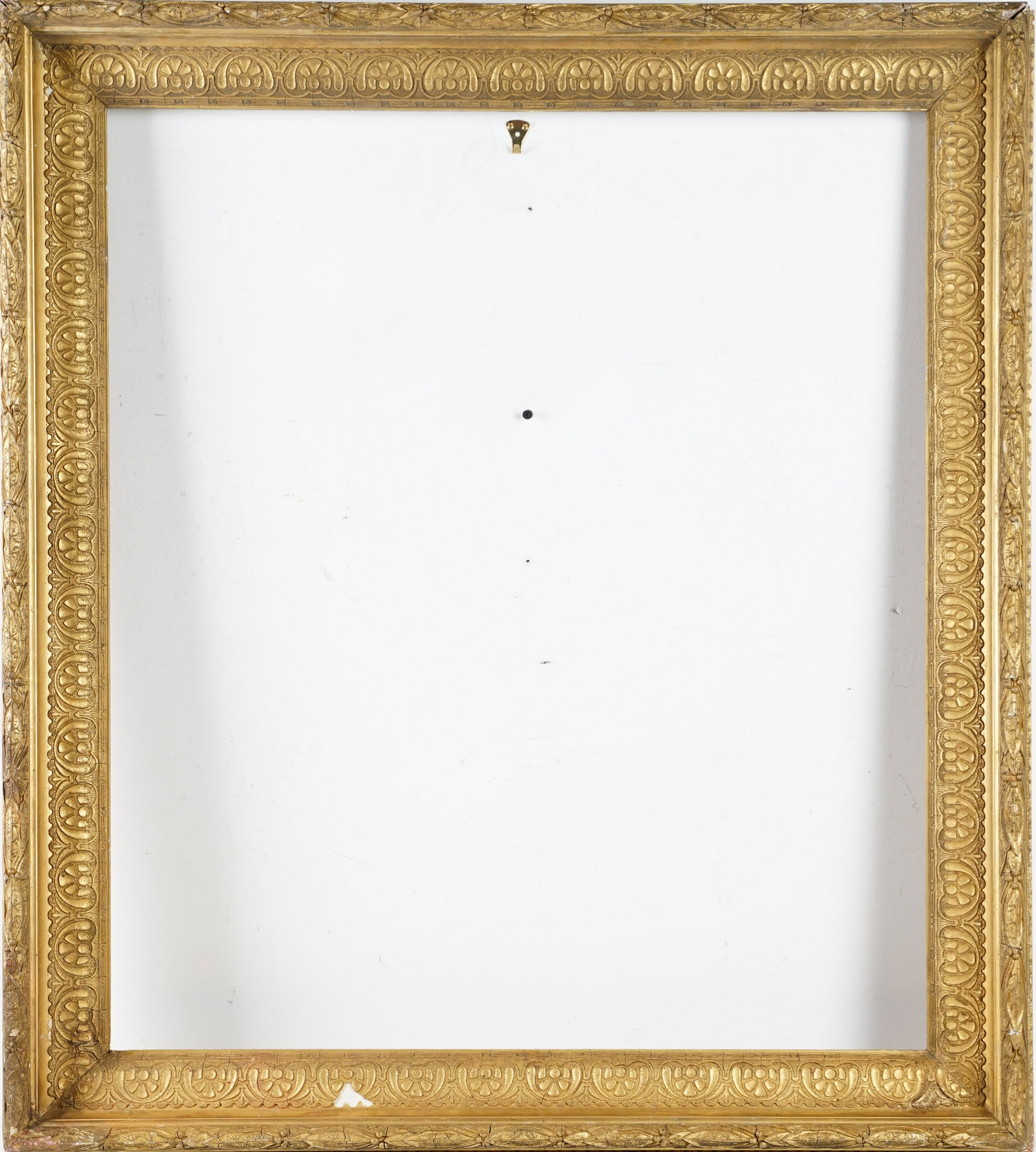 Antique American Hudson River School Gilded Designer Cove Frame: Sight size 28 1/2 x 33 1/2 inches. Painting size 34 x 29 inches. Overall 41 x 36 inches. Please contact us for a shipping quote.