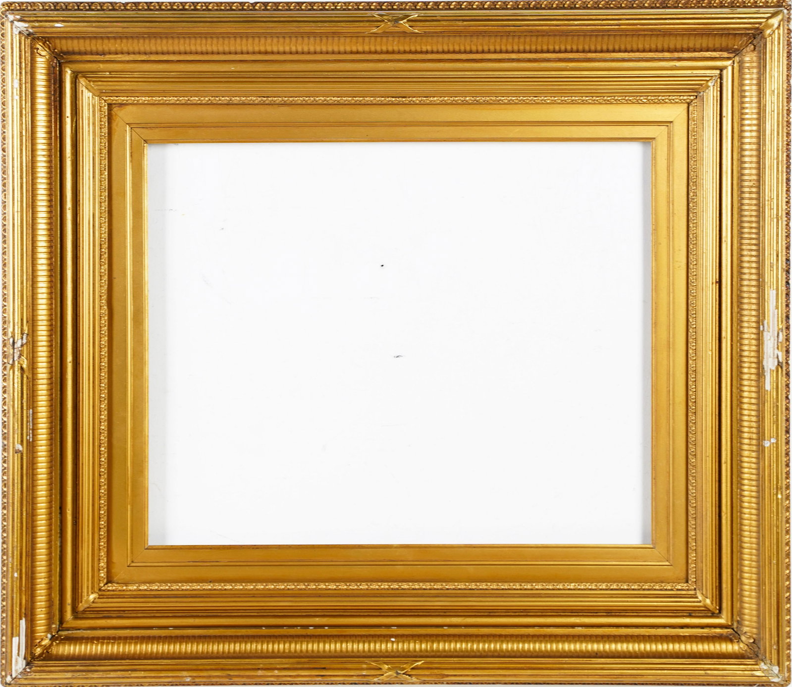 Antique American Hudson River School Gilded Fluted Cove Frame: A classic Hudson River School gilded fluted cove with S shape cove. Sight Size 16 1/2 x 20 1/2 inches. Painting size 17 1/4 x 21 1/3 inches. Overall 28 x 32 inches.
