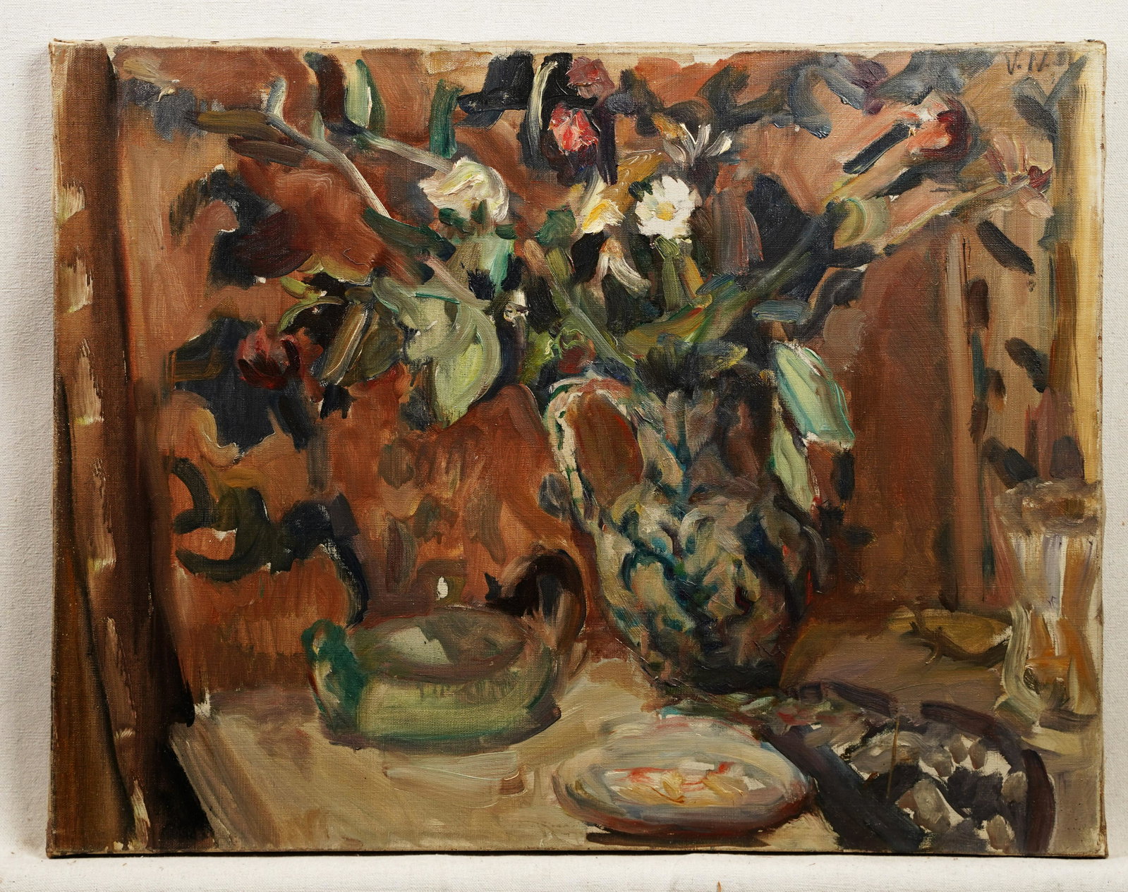 Antique French Impressionist Floral Still Life Impressive Original Oil Painting: Oil on canvas. Image size, 25.5L x 19.5H.