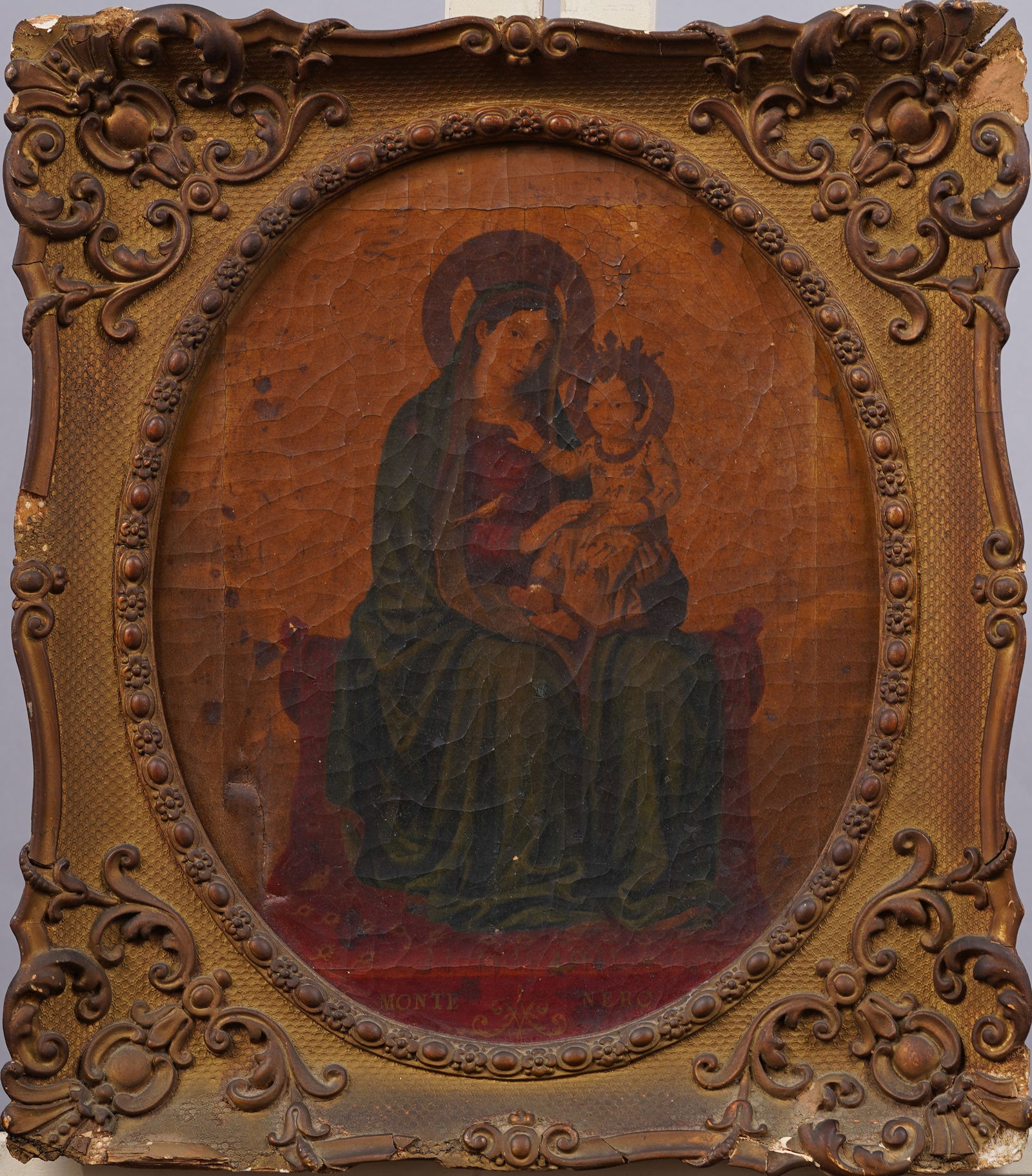 Antique European Old Master Religious Royal Portrait Framed Oil Painting: Antique European portrait oil painting. Oil on canvas. Framed. Measuring 16 by 18 inches overall and 12 by 15 painting alone. Please see all images for condition. Size is measured and written on the b