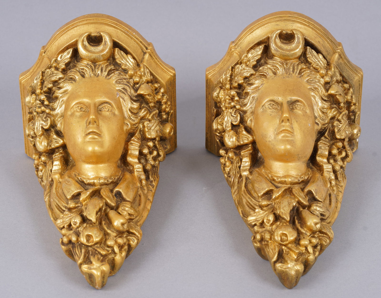 Exceptional Pair of Antique French Gilded Wall Brackets Small Wall Console Sculptures (1 of 8)