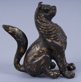 Antique Chinese Bronze Sculpture Lion Protector