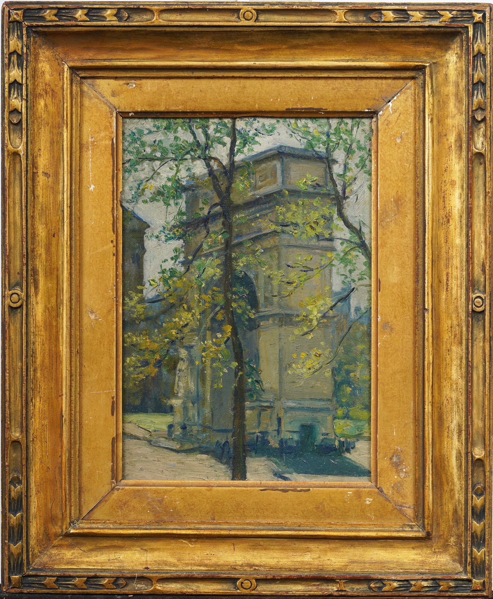 Vintage American Ashcan School New York City Washington Square Park Arch Framed Oil Painting: Antique or vintage American oil painting of Washington Square Park. Oil on board. Unsigned with the name Roy Henry Brown (1879-1956) written verso. Framed very nicely. Measuring: 15 by 12 inches overa