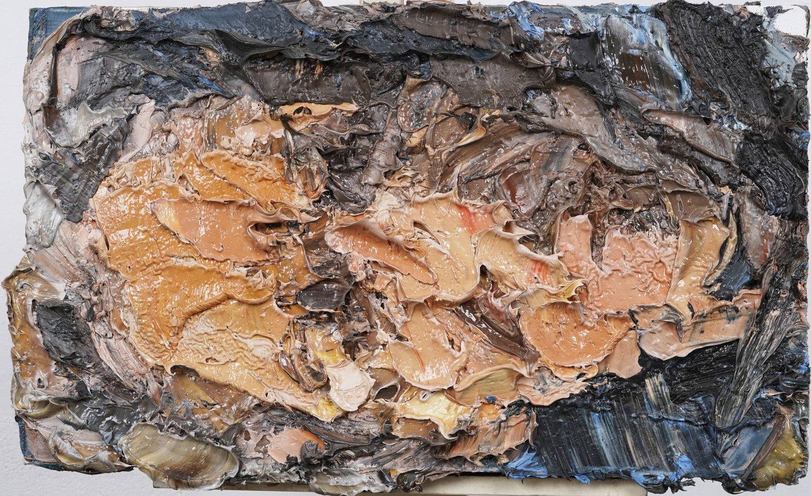 Vintage American Modernist Thick Impasto Abstract Oil Painting: Vintage American abstract oil painting. Measuring: 17 by 27 inches overall. Please see all images for condition. Size is measured and written on the back of the painting or next to each object. The fi