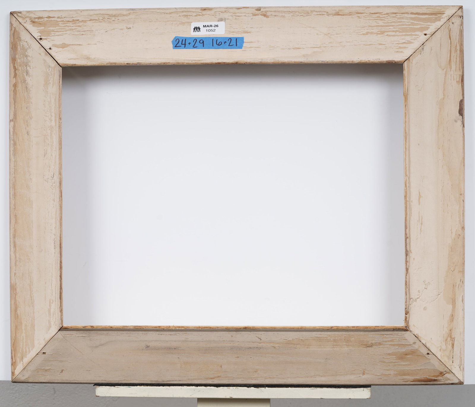 Rustic Modernist Molding Frame - 4