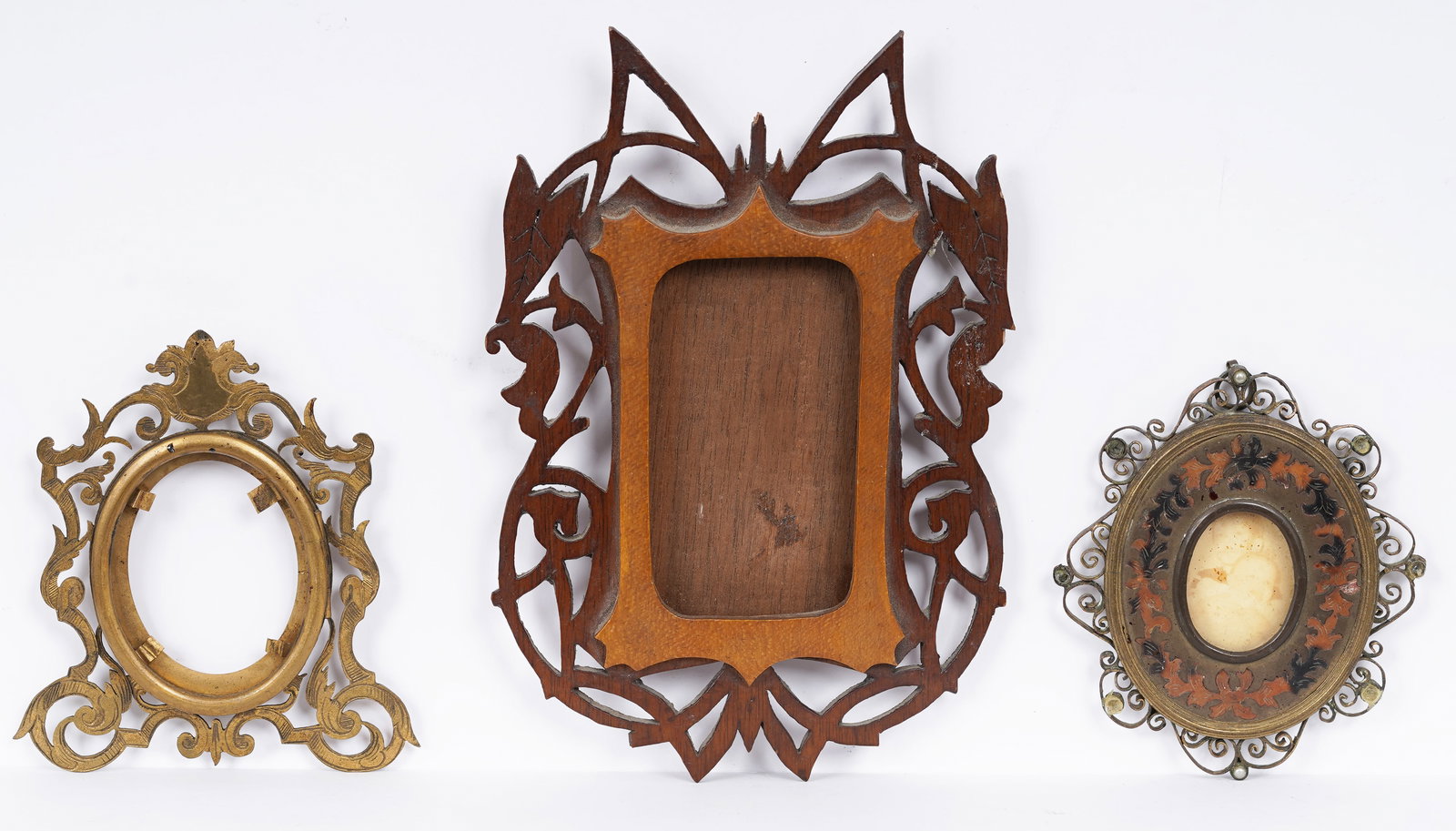 Group of Three Antique Miniature Picture Frames (1 of 5)